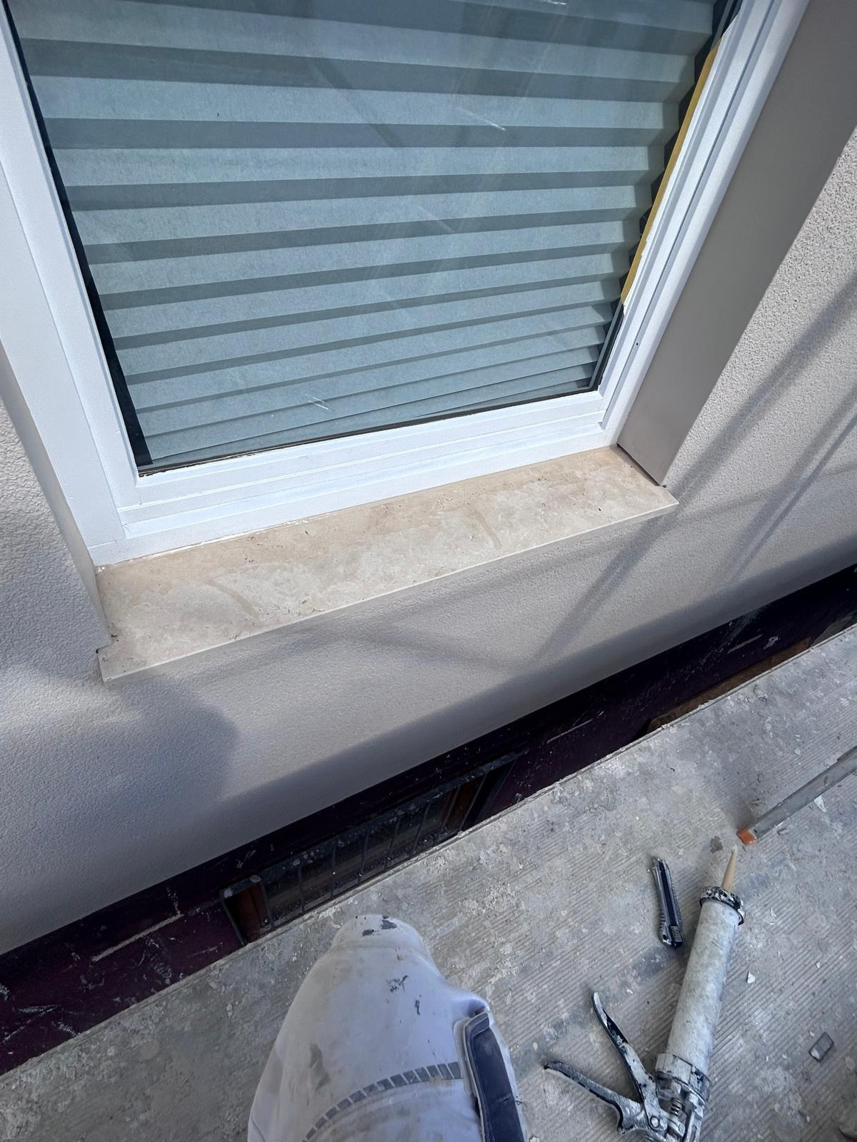 Fensteranschluss im Detail nach dem Verputzen